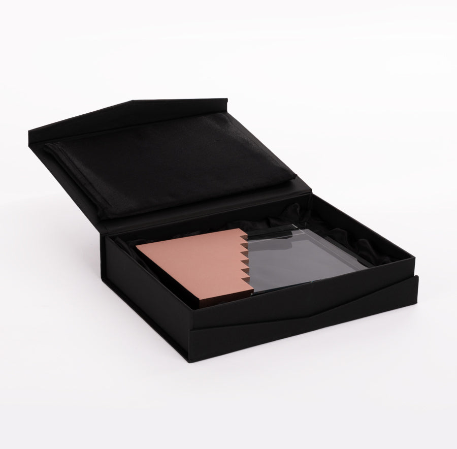 Trofeo de Acero Encobrizado y Cristal Tipo Ladder Escalera